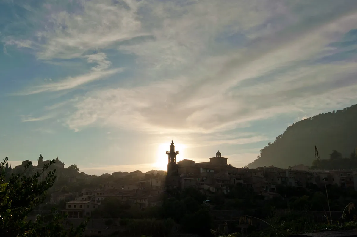 Discover Valldemossa's Secluded Historical Sites 2025