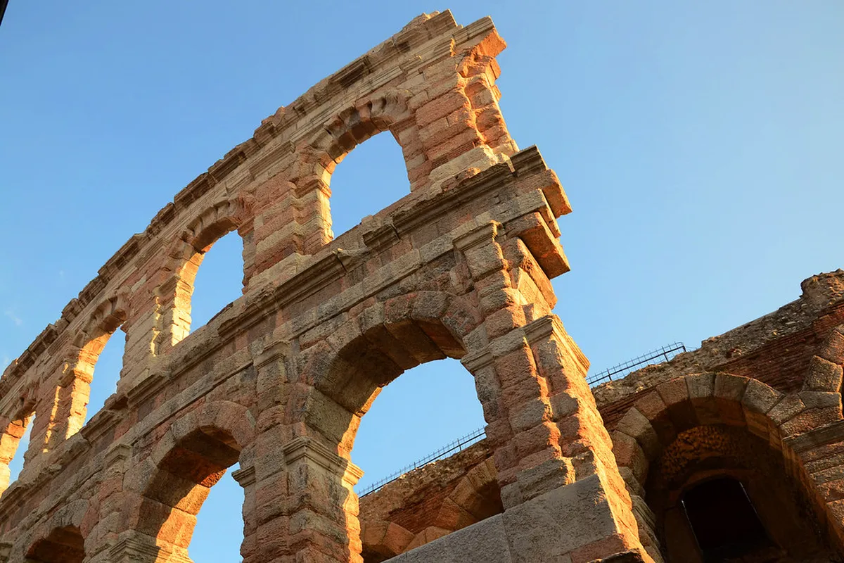 Verona Ancient Roman Ruins: A 2025 Travel Guide