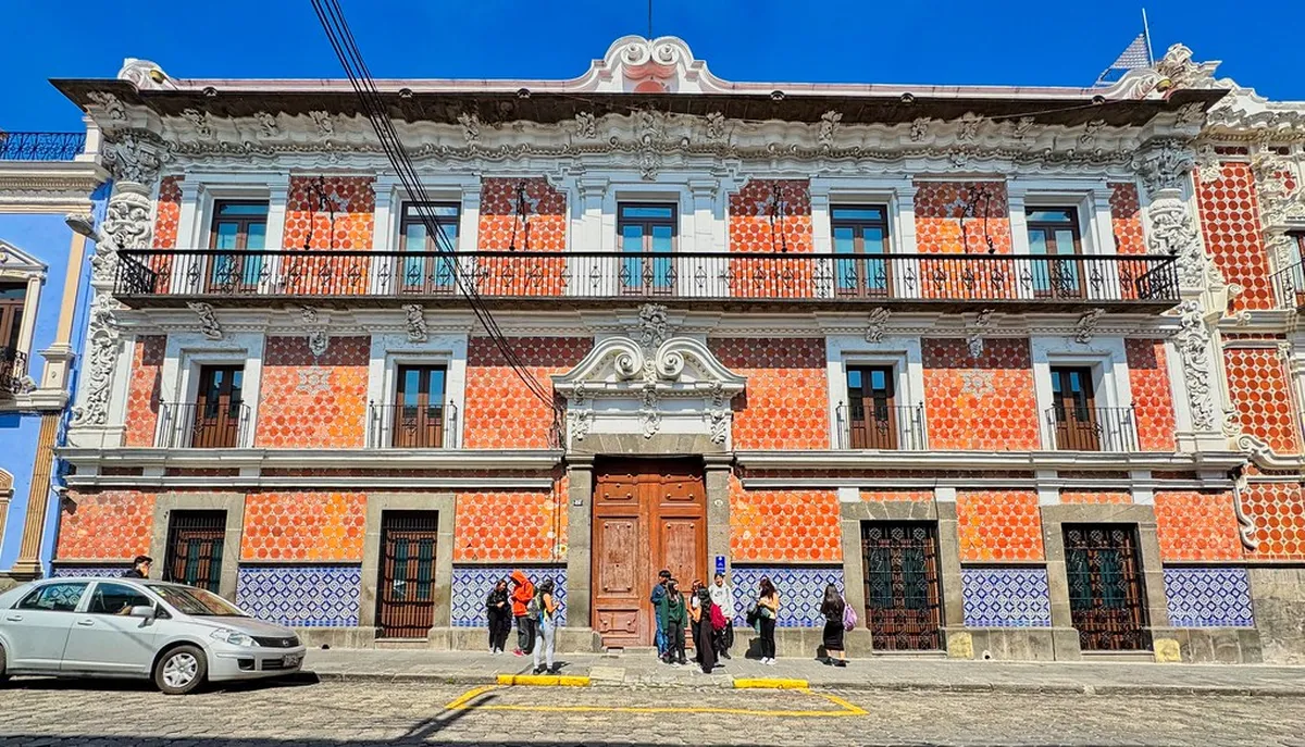 Discover Zaragoza Street Art: An Urban Art Guide 2025