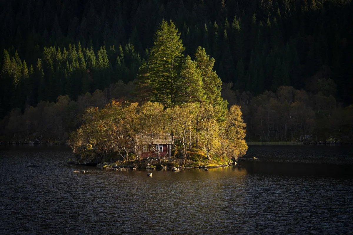 Uncovering Ålesund's Hidden Gems: A 2025 Travel Guide