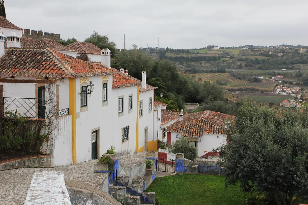 Óbidos Castle Secret Passages: Uncover Hidden History